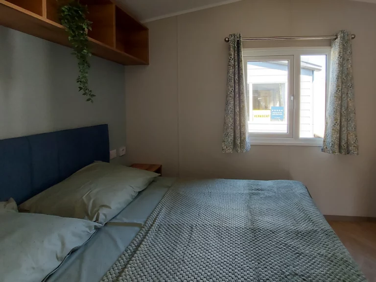 Victory-Ashberry-nieuwe-stacaravan-te-koop-slaapkamer