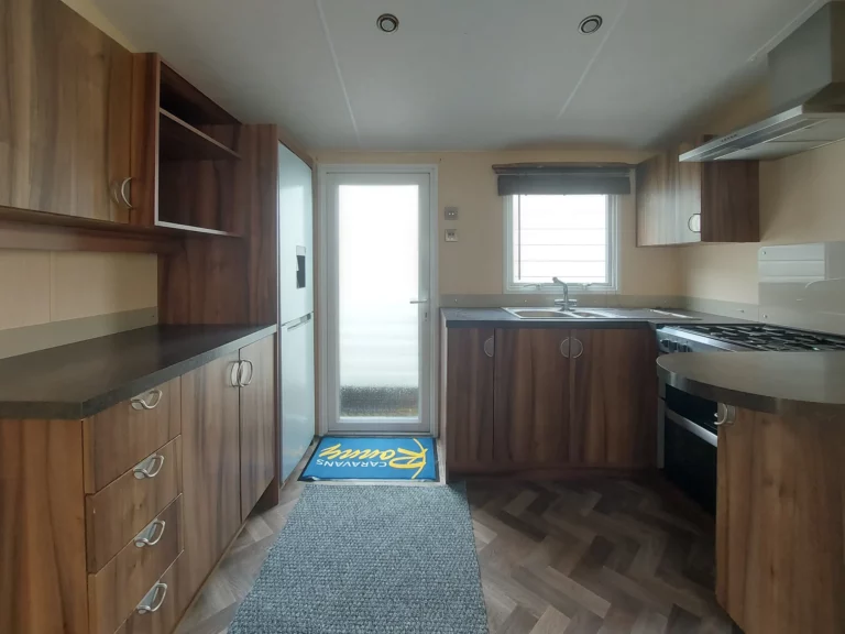 Willerby-Winchester-tweedehandse-stacaravan-te-koop-keuken